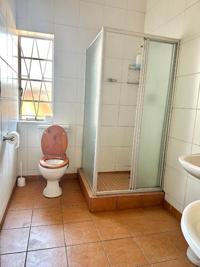 Blue Lantern Bed And Breakfast Kempton Park Luaran gambar