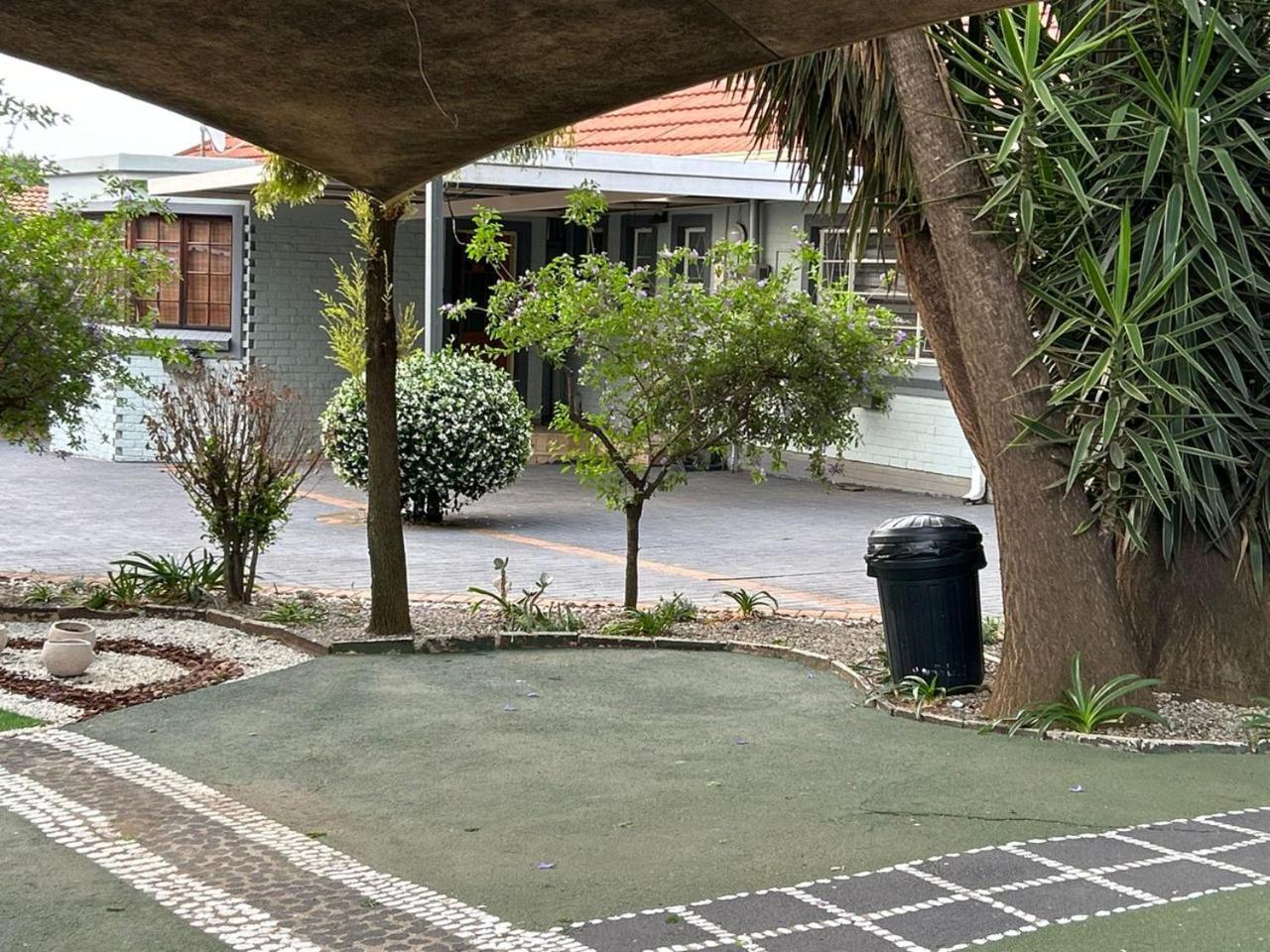 Blue Lantern Bed And Breakfast Kempton Park Luaran gambar