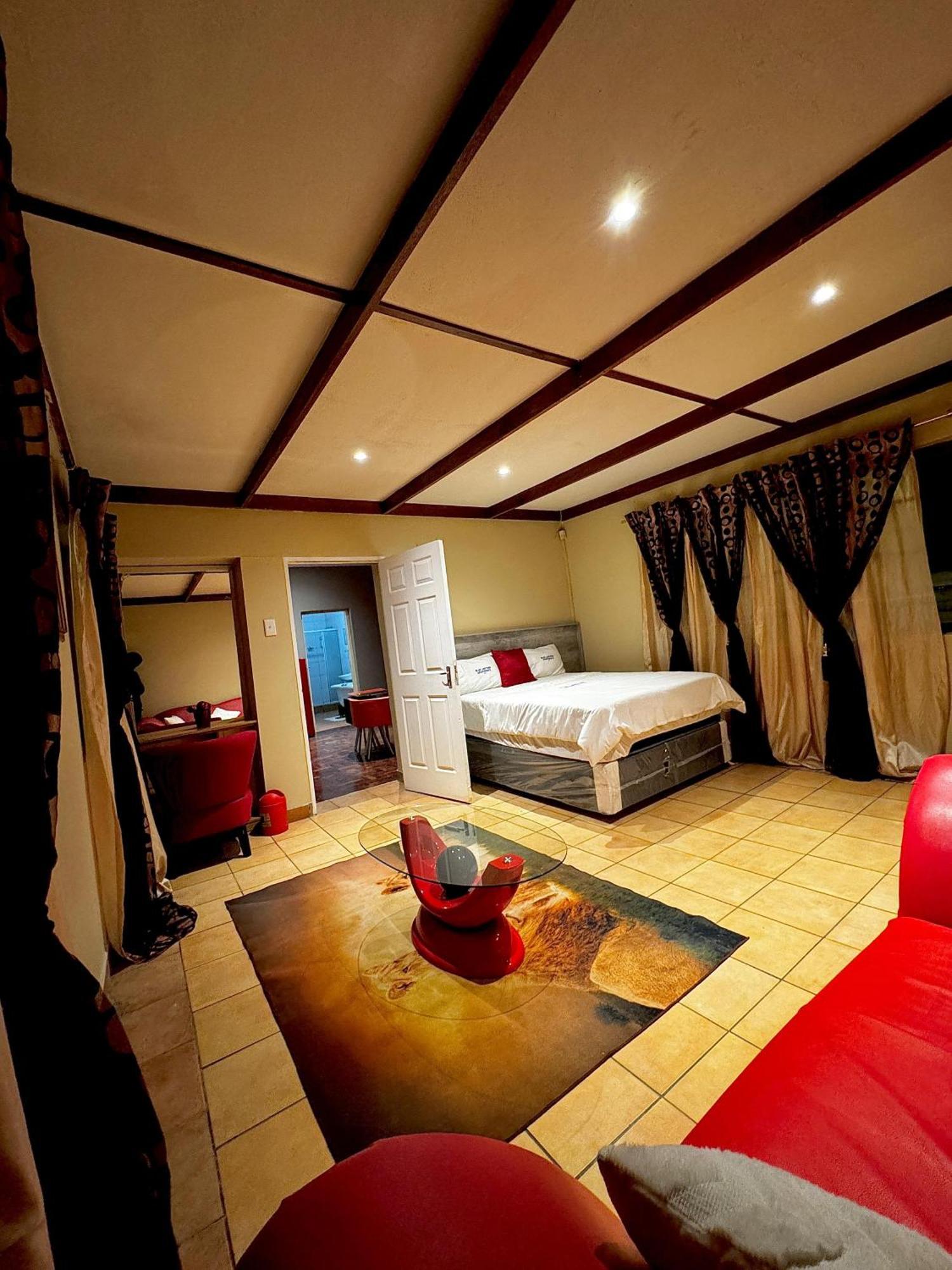 Blue Lantern Bed And Breakfast Kempton Park Luaran gambar